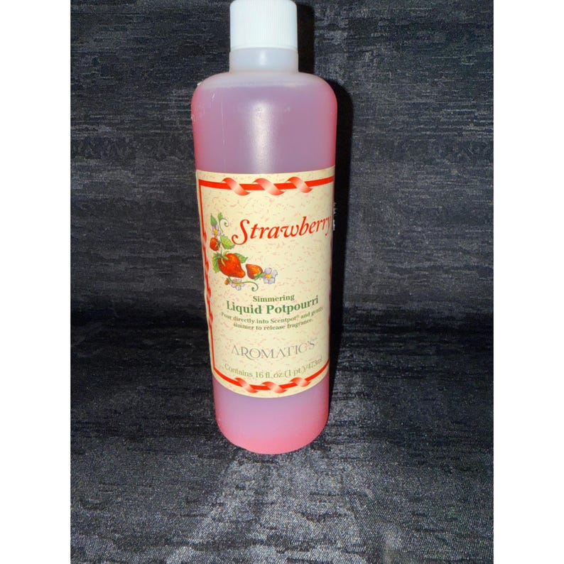 il_794xN.8561864575_7j3f.jpg Strawberry Scented Potpourri Refill - Image 1